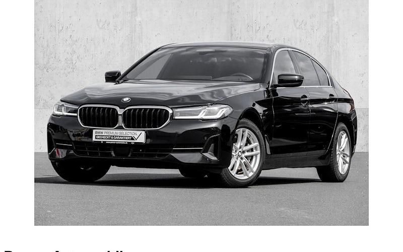 Second-hand BMW 530 Efficient Dynamics 252 CP (185 kW) 2022 Negru Berlinǎ