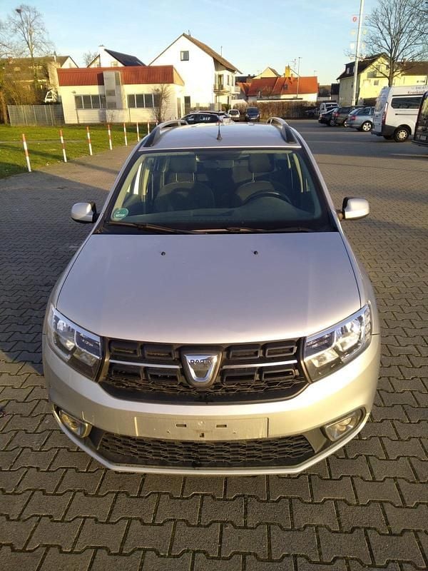 Gebraucht Dacia Logan MCV 90 PS (66 kW) 2017 Silber Kombi