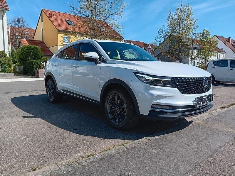 Weiß Gebraucht 2021 DFSK Fengon SUV | 16.599 € (Fairer Preis) - Bild 1/4