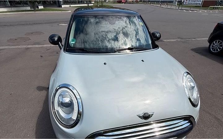 Silber Gebraucht 2016 Mini Cooper Kleinwagen | 10.500 € - Bild 1/4