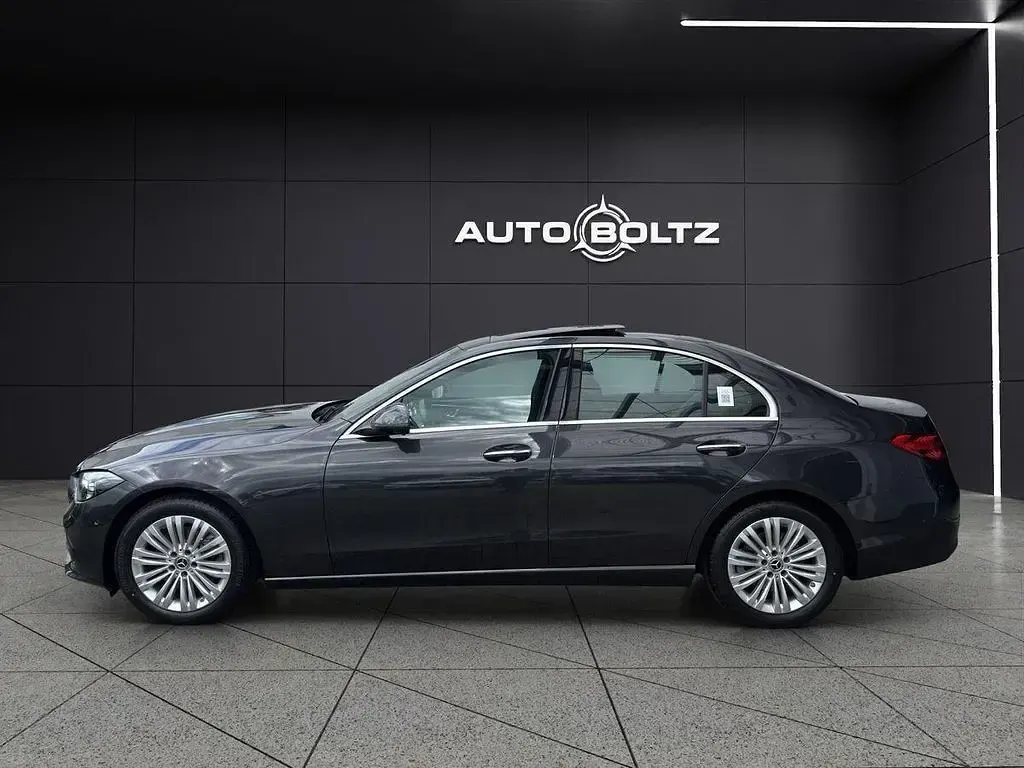 Gebraucht Mercedes C200 Edition 204 PS (150 kW) 2024 Graphitgrau (metallic) Limousine