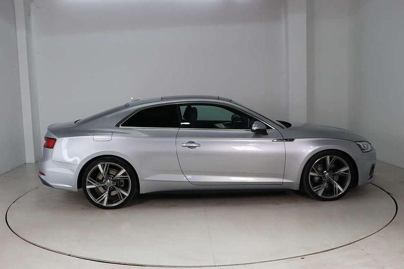 Second-hand Audi A5 S-Line 252 CP (185 kW) 2018 Argintiu Coupe