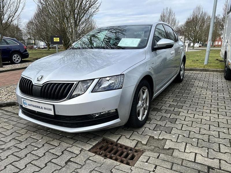 Gebraucht Skoda Octavia Drive 116 PS (85 kW) 2017 Silber Limousine