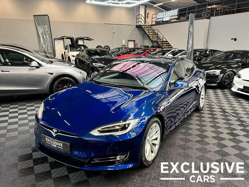 Blau Gebraucht 2019 Tesla Model S Kleinwagen | 27.950 € (Superpreis) - Bild 1/4
