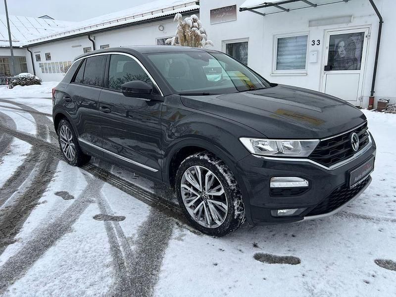 Gebraucht VW T-Roc Sportline 150 PS (110 kW) 2022 Grau SUV
