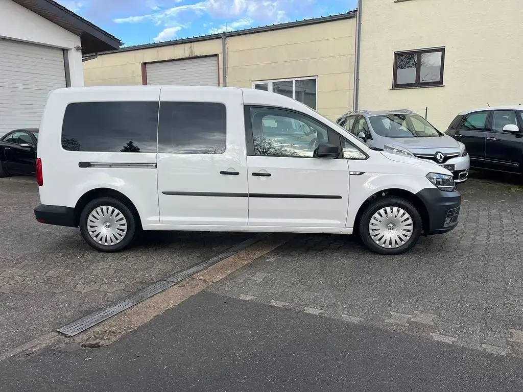 Gebraucht VW Caddy Conceptline 102 PS (75 kW) 2015 Candyweiß Van / Kleinbus
