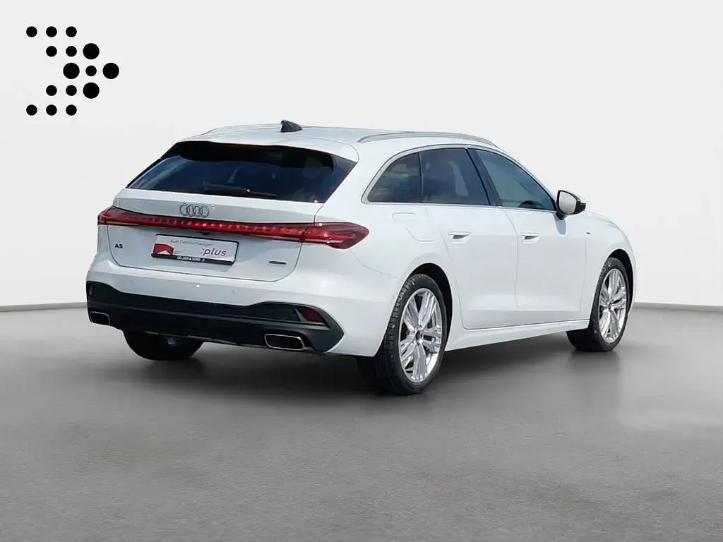 Gebraucht Audi A5 Sport 299 PS (219 kW) 2025 Gletscherweiß metallic Kombi