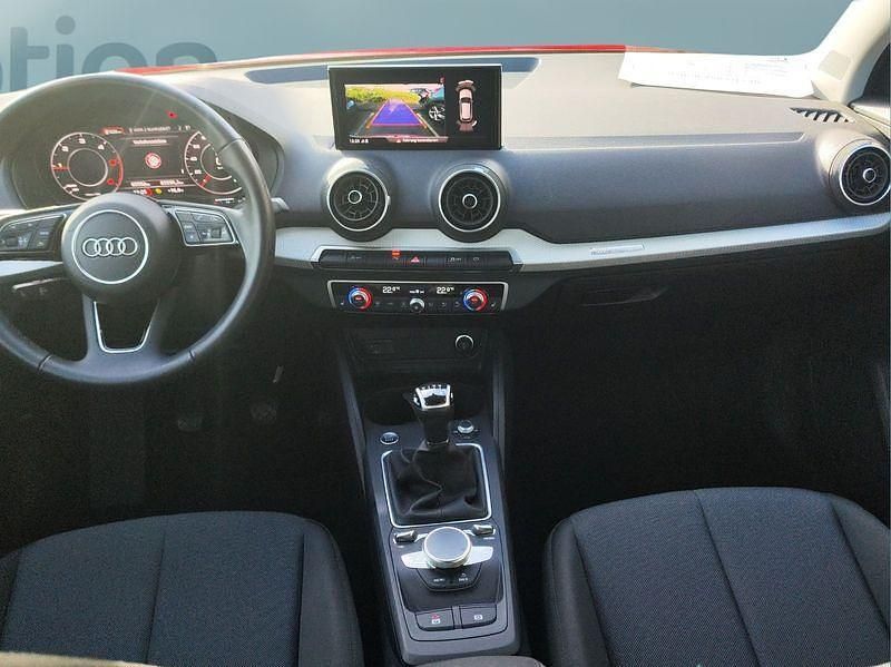 Gebraucht Audi Q2 116 PS (85 kW) 2022 Rot SUV