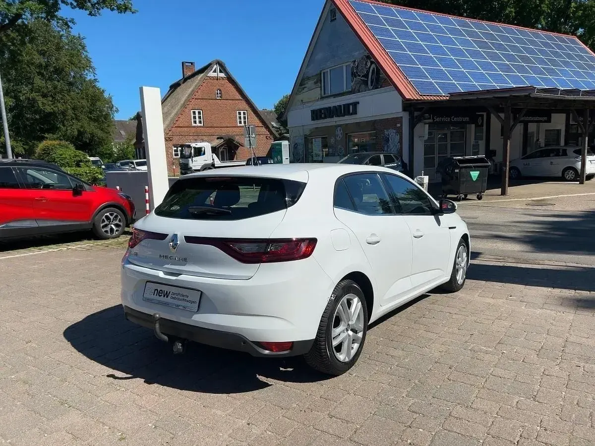 Gebraucht Renault Mégane IV Business 131 PS (96 kW) 2018 Limousine