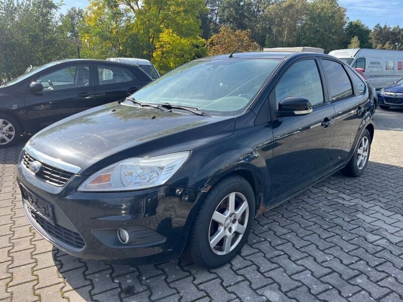 Gebraucht Ford Focus 109 PS (80 kW) 2011 Schwarz Limousine