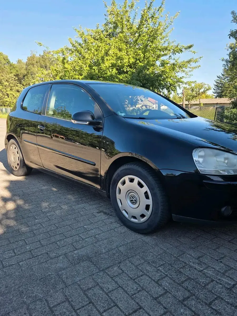 Gebraucht VW Golf V 102 PS (75 kW) 2007 Schwarz Limousine