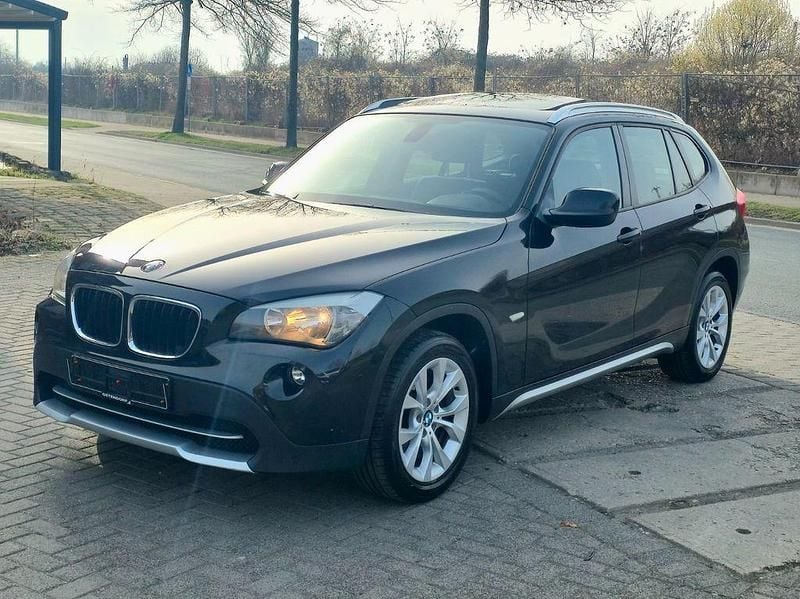 Gebraucht BMW X1 Performance 177 PS (130 kW) 2011 Schwarz SUV