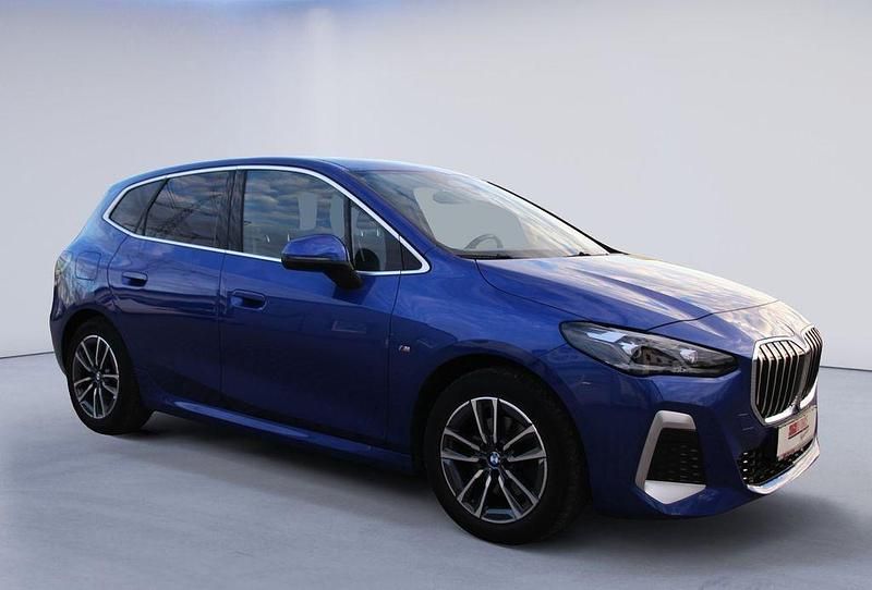 Gebraucht BMW 218 Active Tourer M Sport 136 PS (100 kW) 2024 Blau Van / Kleinbus