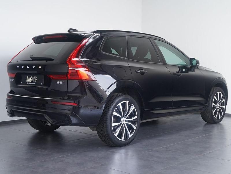 Gebraucht Volvo XC60 Ultimate 250 PS (183 kW) 2022 Schwarz SUV