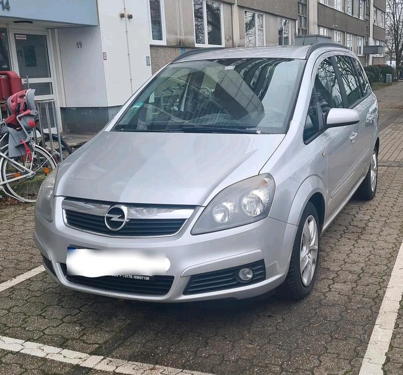 Silber Gebraucht 2005 Opel Zafira Van / Kleinbus | 800 € (Guter Preis) - Bild 1/2