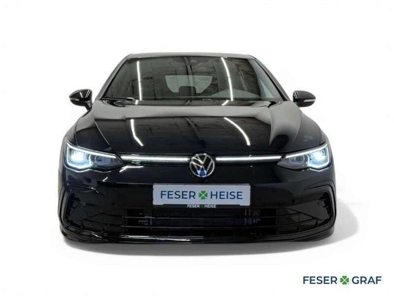 Gebraucht VW Golf VIII R-line 150 PS (110 kW) 2024 Deep black perleffekt Limousine