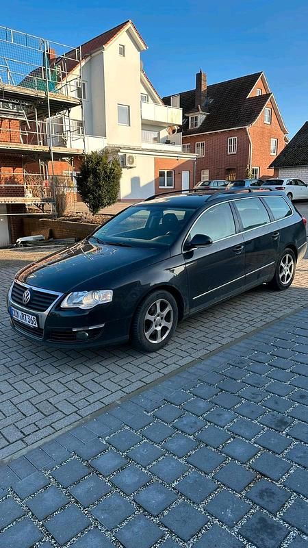 Gebraucht VW Passat 140 PS (102 kW) 2007 Schwarz Kombi