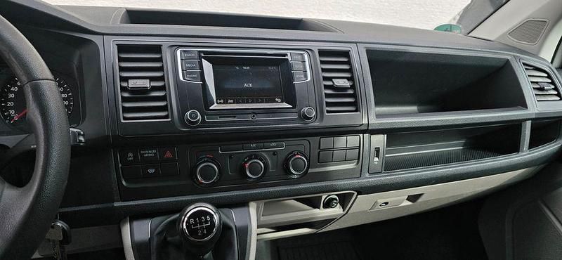 Gebraucht VW Transporter 102 PS (75 kW) 2015 Weiß Van