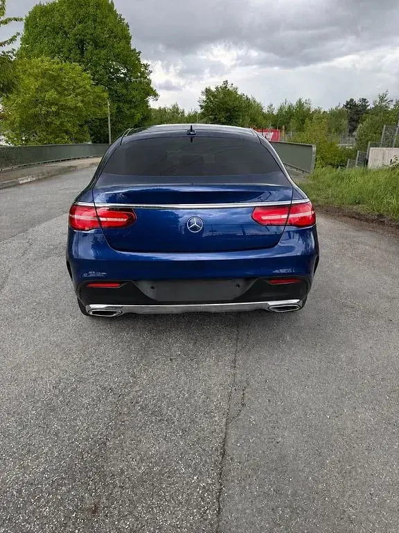 Gebraucht Mercedes GLE350 258 PS (189 kW) 2017 Blau SUV