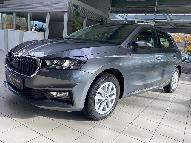 Neu Skoda Fabia Selection 95 PS (69 kW) 2025 Grau Limousine