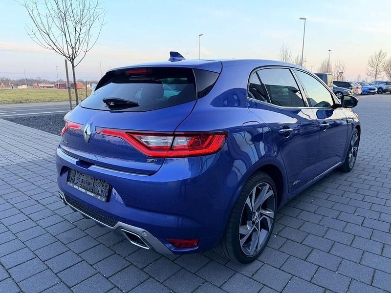 Gebraucht Renault Mégane GT Line R.S. 205 PS (150 kW) 2016 Blau Limousine