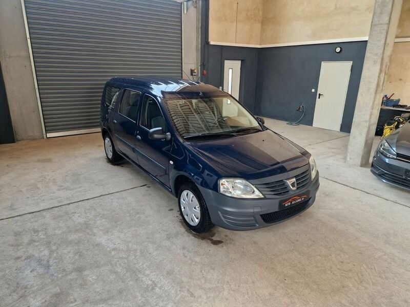 Gebraucht Dacia Logan 84 PS (61 kW) 2012 Blau Limousine