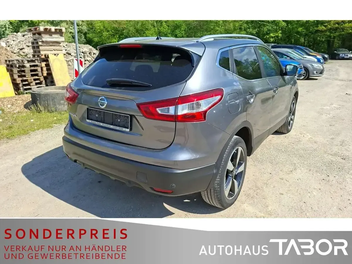 Gebraucht Nissan Qashqai 360º 163 PS (119 kW) 2016 Grau SUV