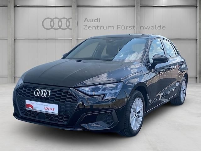 Schwarz Gebraucht 2022 Audi A3 Sportback e-tron Advanced Limousine | 28.450 € (Teuer) - Bild 1/4