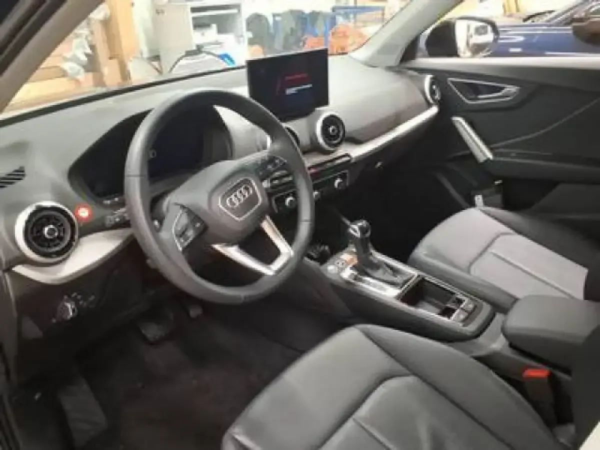 Gebraucht Audi Q2 Advanced 150 PS (110 kW) 2025 Mythosschwarz metallic SUV
