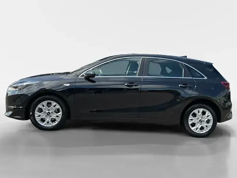 Gebraucht Kia Ceed Vision 140 PS (102 kW) 2025 Schwarz Kleinwagen