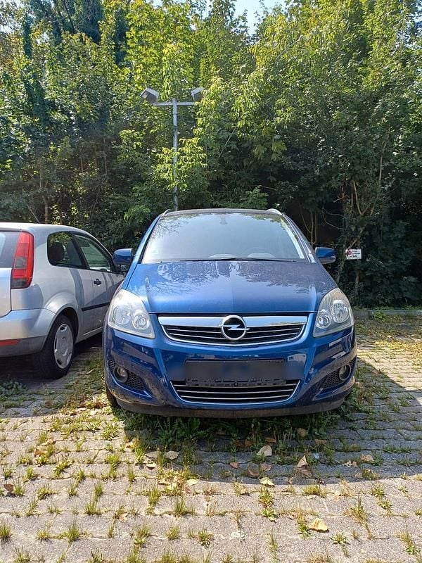 Blau Gebraucht 2010 Opel Zafira Van / Kleinbus | 3.700 € (Fairer Preis) - Bild 1/4