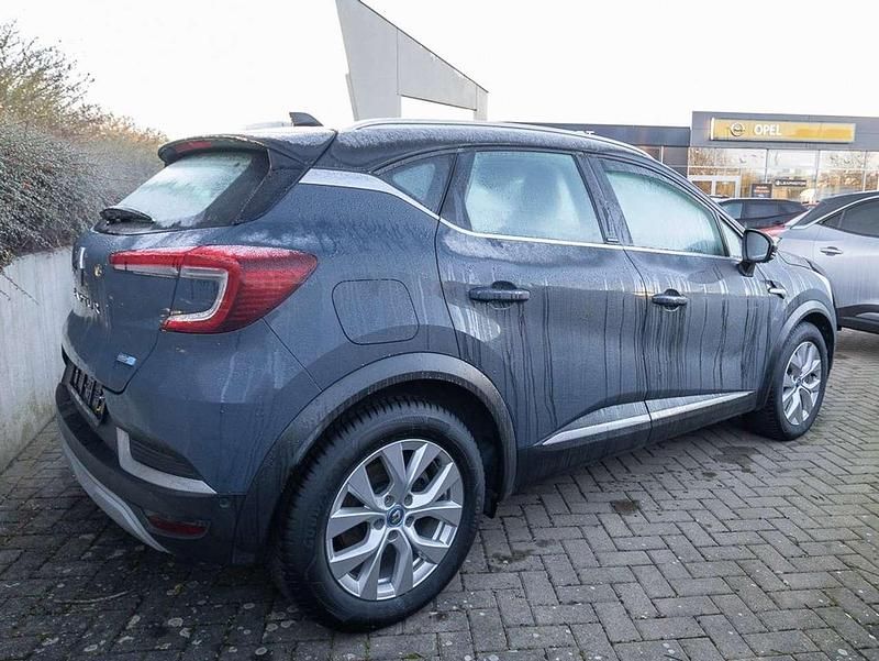 Gebraucht Renault Captur Intens 158 PS (116 kW) 2020 Rauchblau SUV