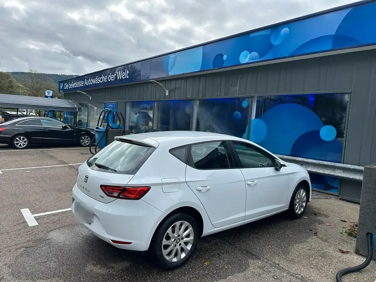 Gebraucht Seat Leon SC Style 105 PS (77 kW) 2014 Weiß Kleinwagen