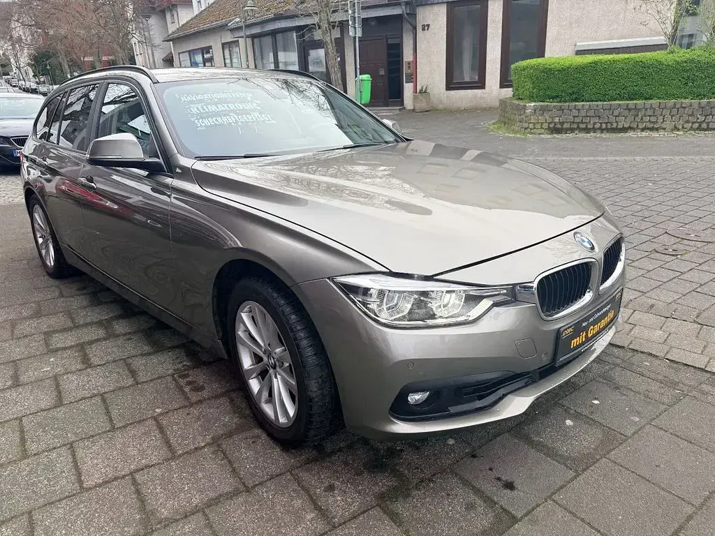 Usata BMW 330 Advantage 252 CV (185 kW) 2018 Argento Station wagon