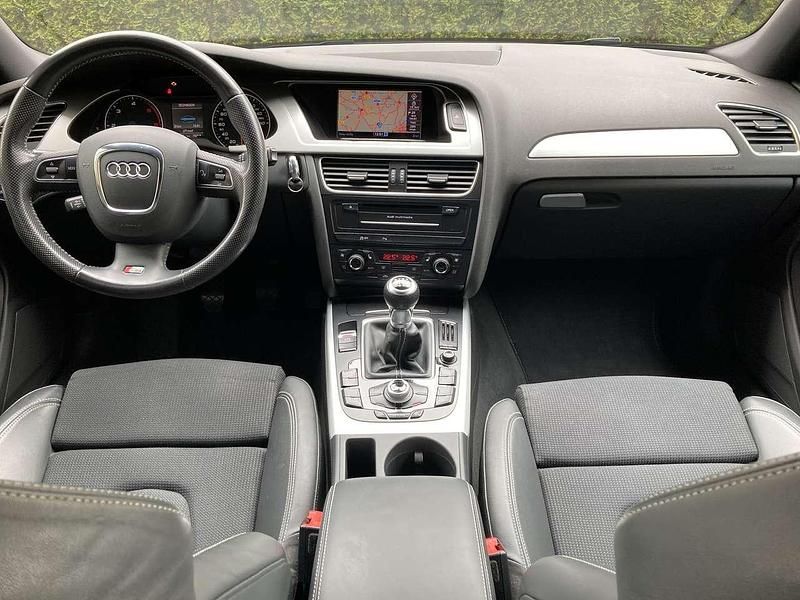 Gebraucht Audi A4 S-Line 170 PS (125 kW) 2011 Grau Kombi