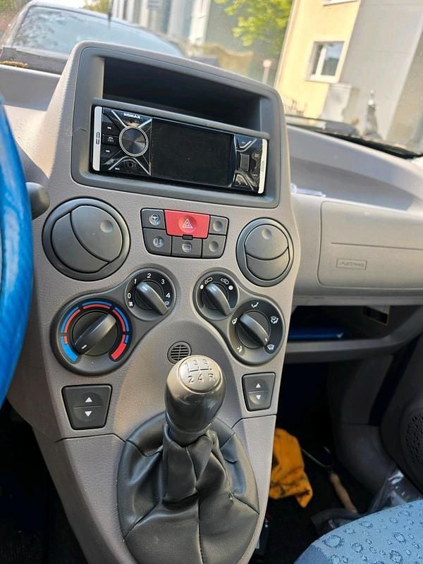 Gebraucht Fiat Panda 40 PS (29 kW) 2006 Blau Kleinwagen