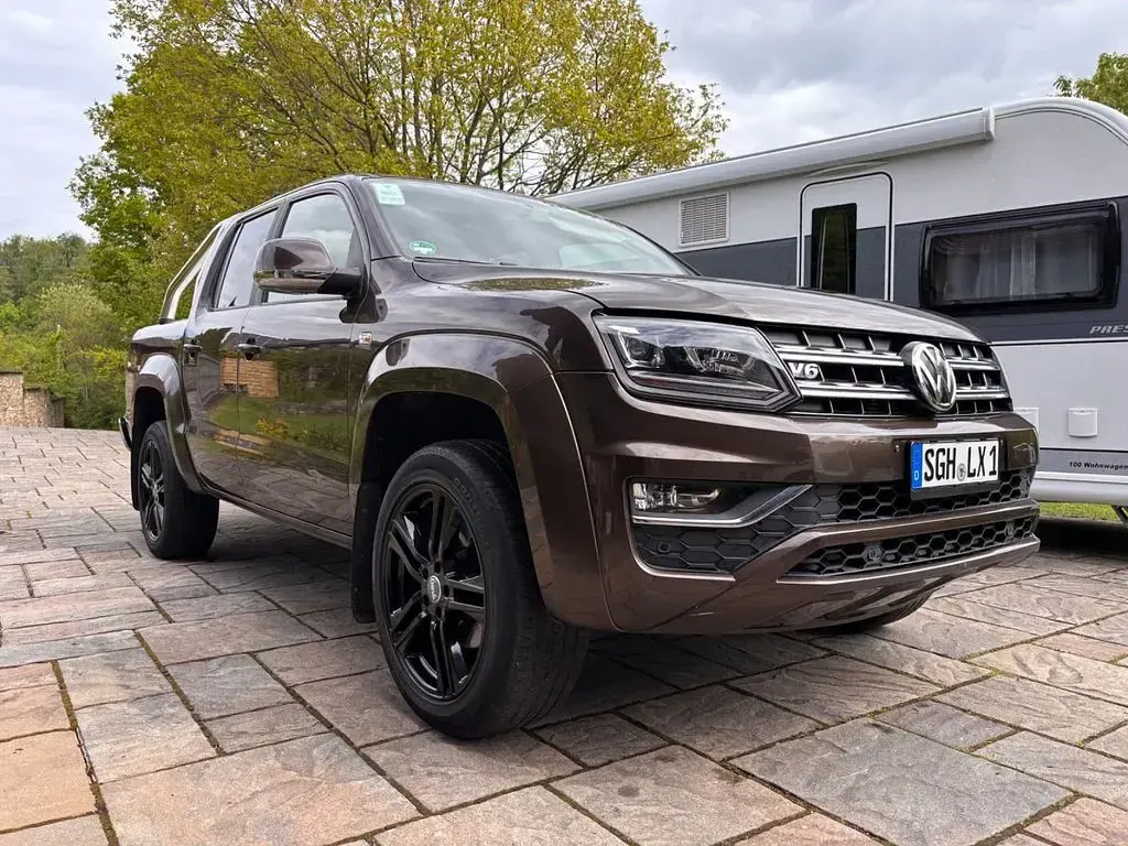 Używany VW Amarok 224 KM (164 kW) 2017 Brązowy Pickup