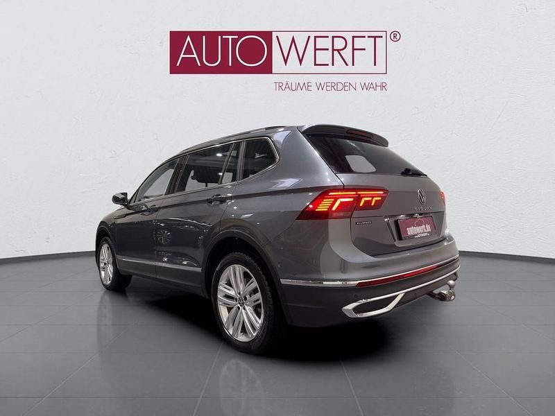Gebraucht VW Tiguan Allspace Elegance 245 PS (180 kW) 2024 Grau SUV