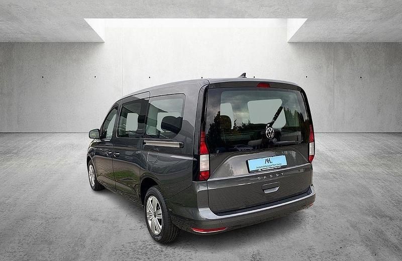 Neu VW Caddy Maxi Basis 122 PS (89 kW) 2025 Grau Van / Kleinbus