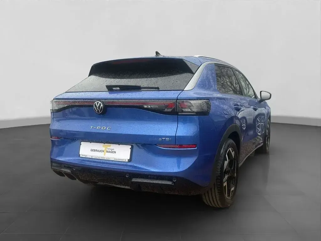 Neu VW T-Roc R-line 150 PS (110 kW) 2026 Blau SUV