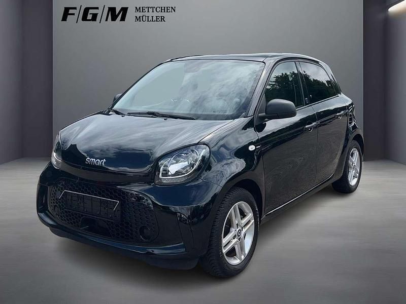 Black (uni) Gebraucht 2021 Smart ForFour Electric Drive Kleinwagen | 11.910 € (Teuer) - Bild 1/4