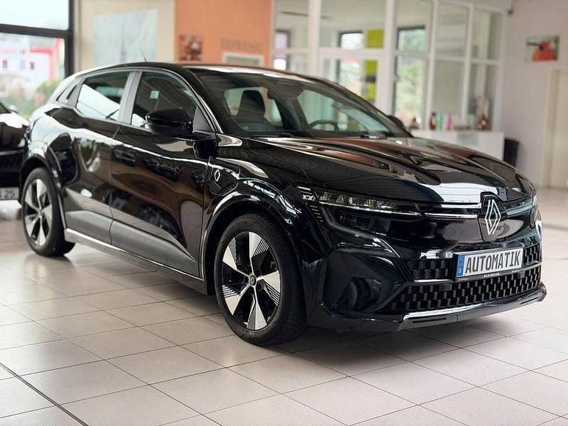 Gebraucht Renault Megane E-Tech 96 kW (131 PS) 2022 Schwarz Limousine