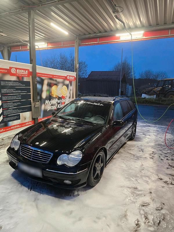 Gebraucht Mercedes C180 AMG 143 PS (105 kW) 2003 Schwarz Kombi