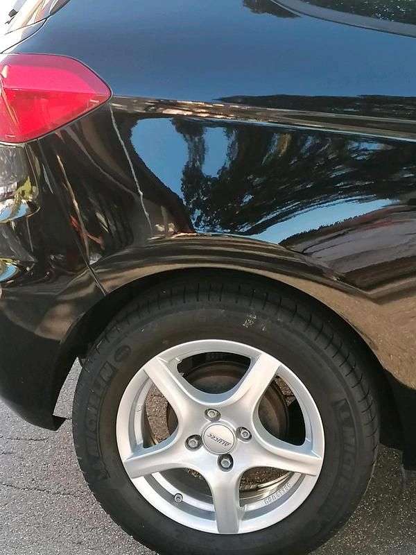 Gebraucht Ford Fiesta 70 PS (51 kW) 2017 Schwarz Limousine