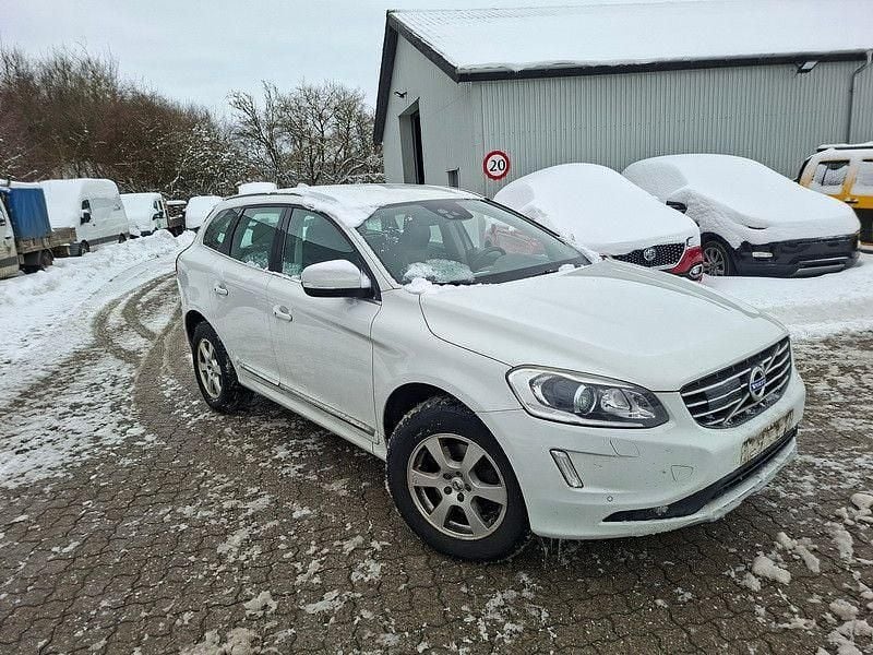 Gebraucht Volvo XC60 Summum 190 PS (139 kW) 2016 Weiß SUV