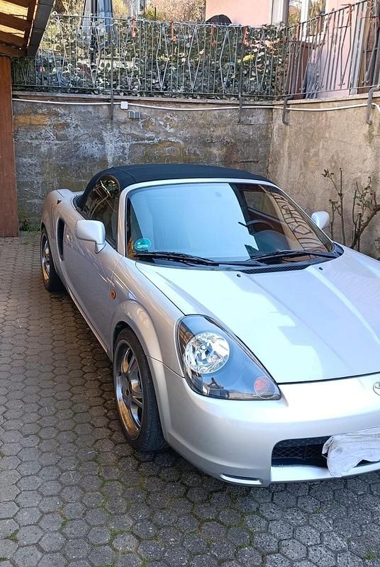 Gebraucht Toyota MR2 140 PS (102 kW) 2000 Silber Cabrio
