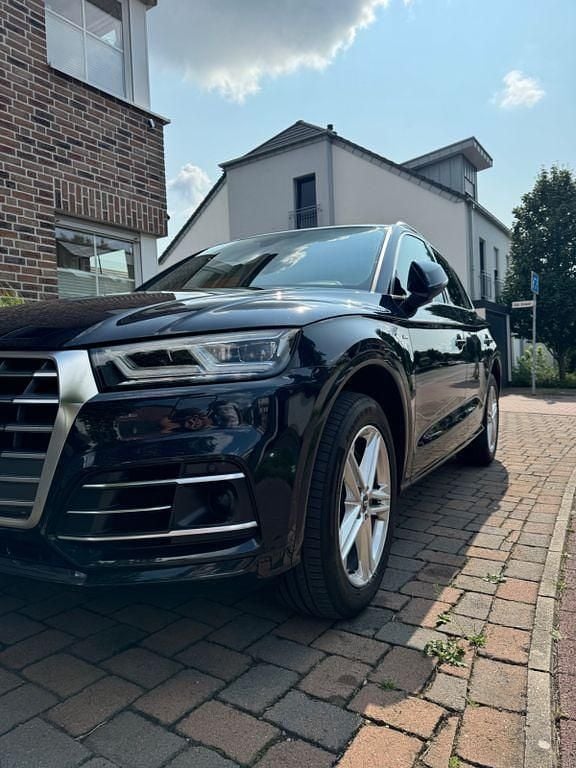 Gebraucht Audi Q5 S-Line 231 PS (169 kW) 2019 Blau SUV