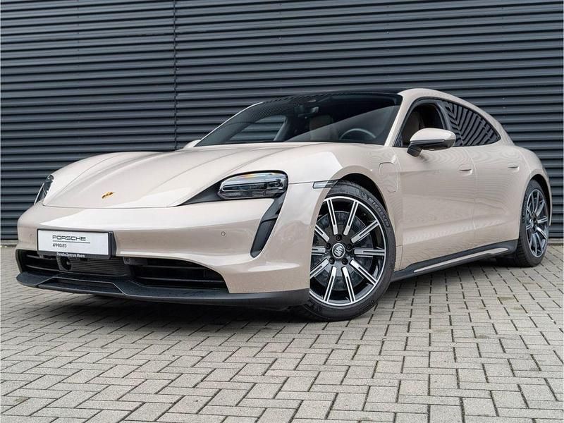 Beige Gebraucht 2023 Porsche Taycan Sport Turismo Limousine | 66.900 € (Superpreis) - Bild 1/4