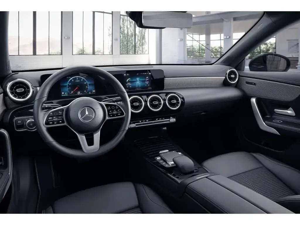 Gebraucht Mercedes CLA200 Shooting Brake 150 PS (110 kW) 2022 Kosmosschwarz (metallic) Kombi