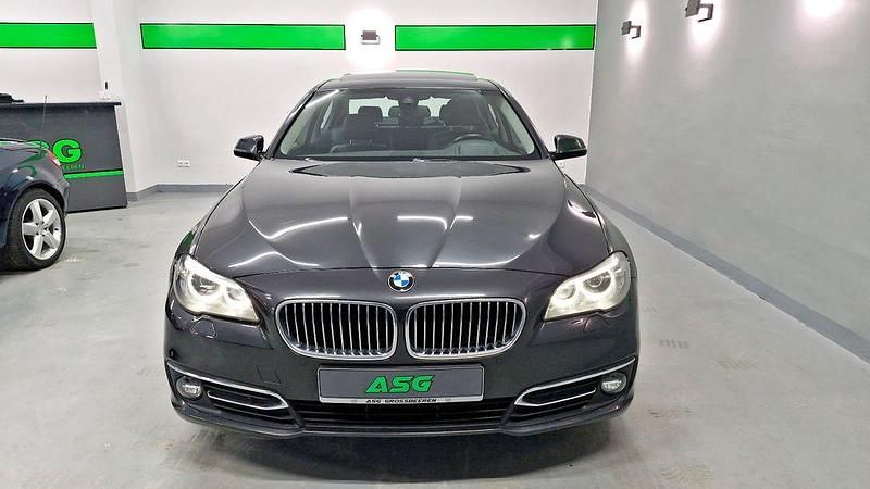 Gebraucht BMW 520 Luxury Line 190 PS (139 kW) 2016 Grau Limousine
